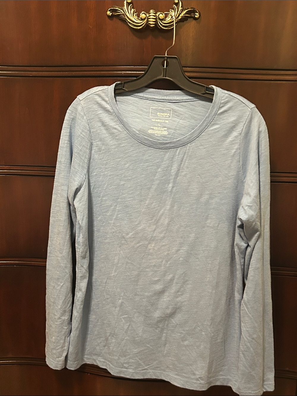 Sonoma women’s Long-Sleeve Crew Neck Shirt - Light Blue